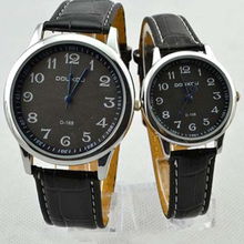 时尚简约，彰显爱意——情侣皮带手表完美选择